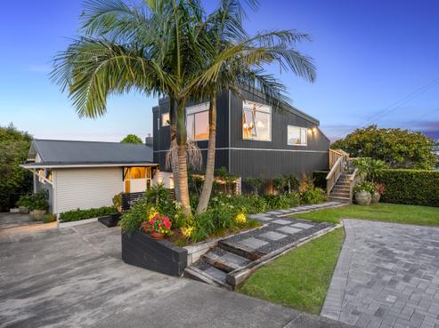 32 Colmar Road, Mellons Bay