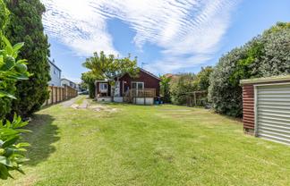 42 May Street, Mount Maunganui