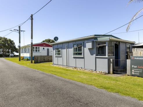59 Fifth Avenue, Urenui
