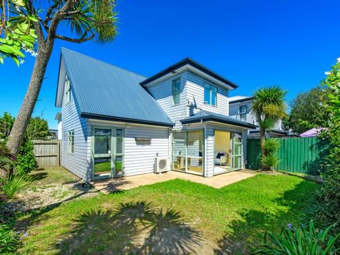 1/105 Barbour Street, Waltham
