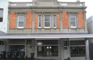 Characterful, ground level & street front!