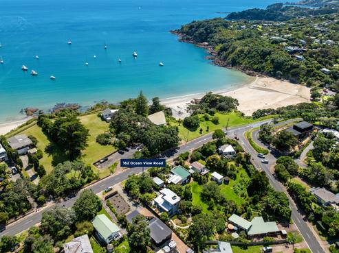 162 Ocean View Road, Oneroa