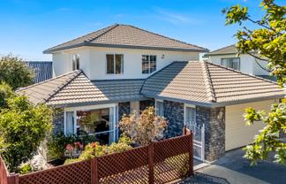 2/47 Orangewood Drive, Northpark