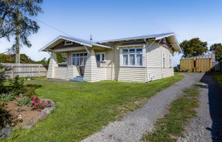 13 Egmont Street, Kaponga