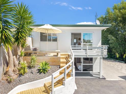 9C Jonathon Street, Brookfield