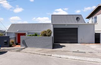 8 Preston Way, Ngaio