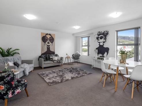 6/44 Owen Street, Newtown