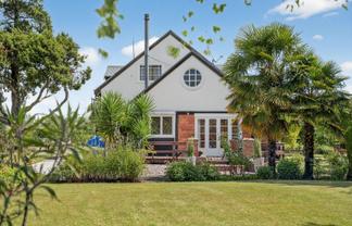 80 South Belt, Masterton
