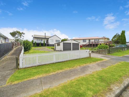 29 Moncrieff Avenue, Clendon Park