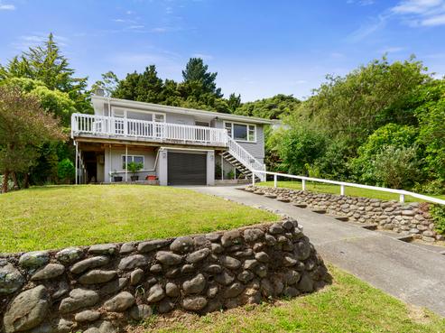 37 Thomas Street, Stokes Valley
