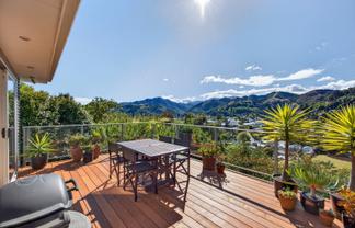 53 Mount Street, Nelson South