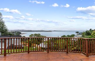 1104 Whangaparaoa Road, Tindalls Beach