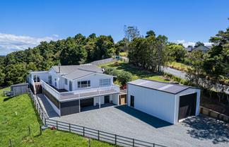 137 Going Road, MATARAU