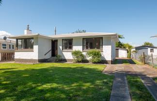 51 Pandora Avenue, Sunnybrook