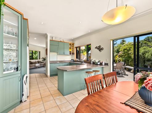 8A Garrett Place, Riverstone Terraces