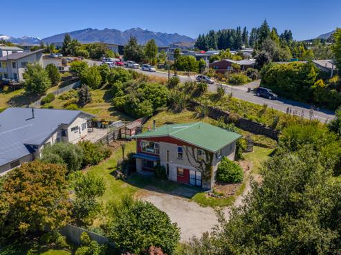110 Hedditch Street, Wanaka