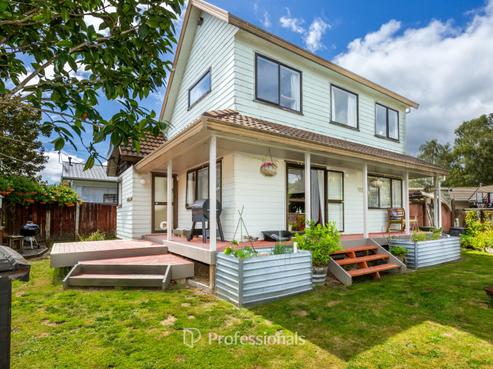 25B Memphis Grove, Totara Park