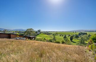 22 Golf View Close, Fairhall