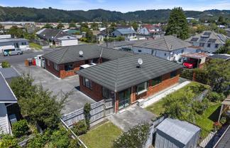 30A and B Ararino Street, Trentham
