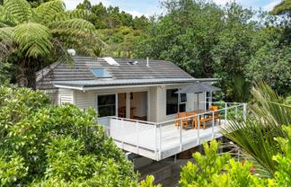 63 Kohu Road, Titirangi
