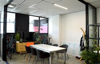 Versatile Ground-Floor Office/Showroom