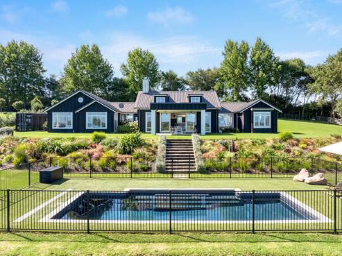 345 Green Road, Matakana