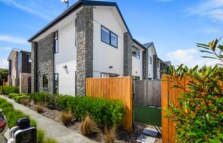 20/10 Fathom Place, Te Atatu Peninsula