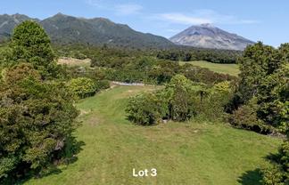 2784 Carrington Road, Okato