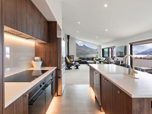 18 Poplar Drive, Kelvin Heights