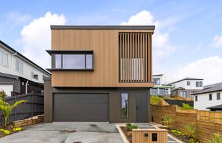 22 Pakirikiri Street, Long Bay