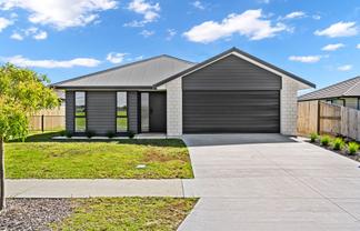 15 Kapiakauri Road, One Tree Point