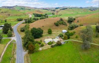 1451 Beaumont State Highway, Lawrence
