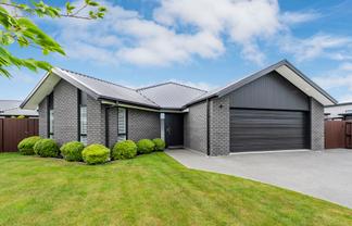 3 Maurice James Way, PREBBLETON