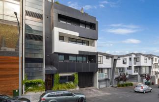 2/16 Blake Street, Ponsonby