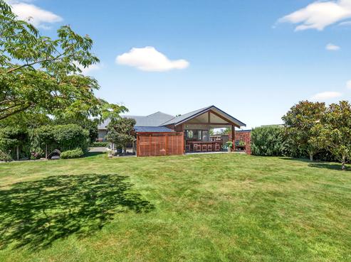 31 Solway Crescent, Solway