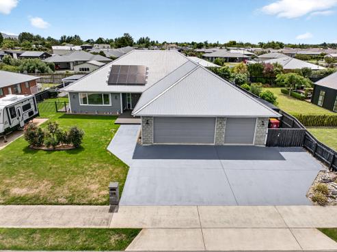 18 Fantail Avenue, Carterton