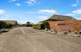 41/9 Fuller Close, Levin