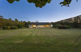 109 Old Railway Road, Riverhead