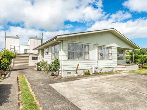 14 Saunders Place, Gonville