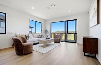 8 THOMASON CRESCENT, Pokeno
