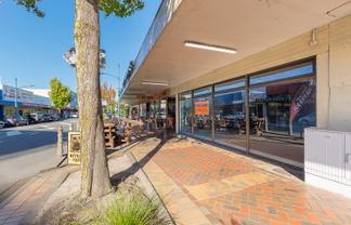 Blank Canvas Retail/Hospo on High Traffic Maxwell