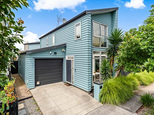 7 Torea Tai Road, Hobsonville