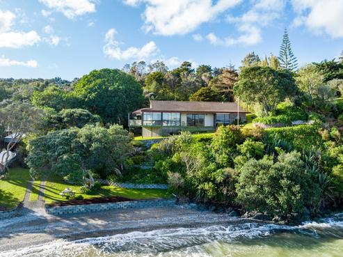 20 Manganese Point Road, Tamaterau