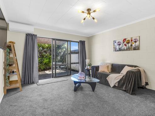 2/36 Bristol Street, Tamatea