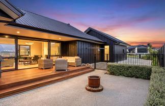 28 Harakeke Drive, Wharewaka