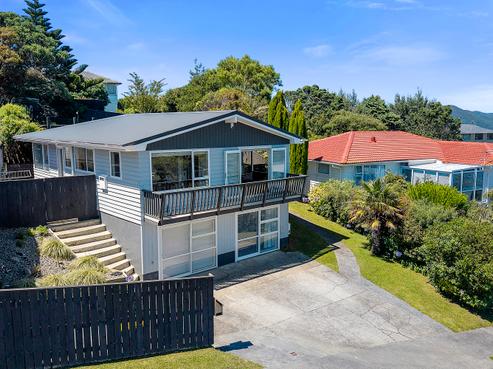 76 Major Drive, Kelson