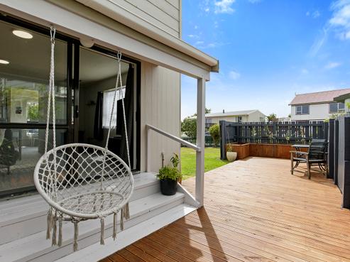 1/26 Outram Grove, Kelson