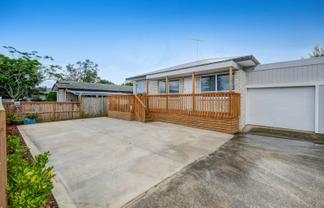 2/33F Springs Road, Parakai