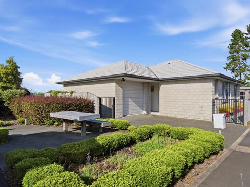 17/162 Waihi Road, Judea