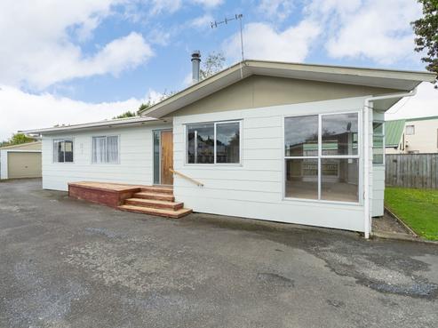 33 Rimu Street, Levin